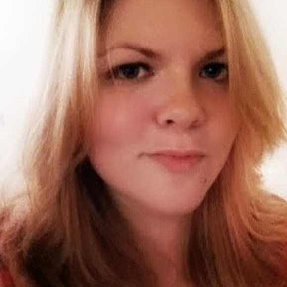 Meet your Posher, Amera - Picture 1 of 1